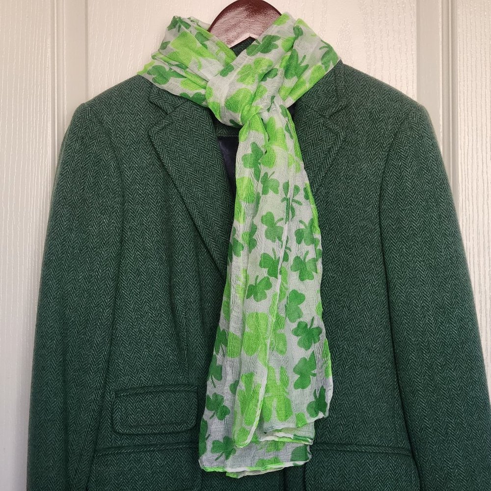 New shamrock clover scarf 70x13"